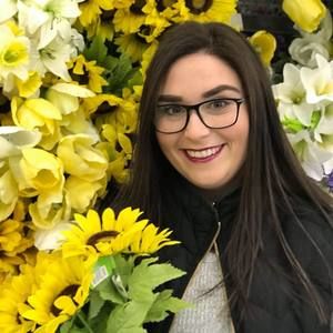 Meet your Posher, Genna